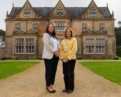 ​​​​​​​Mayor, Councillor Gillian McCollum with PSNI's Detective Chief Inspector Leah Crothers support Power to Change Campaign
