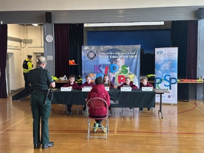 The children of Clandeboye Primary School join the PSNI in encouraging safer road use around schools.
