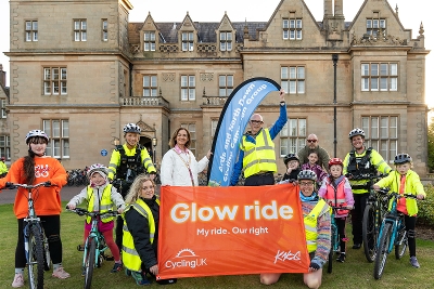 The Mayor of Ards and North Down, Councillor Gillian McCollum alongside PSNI, participants and organisers of the Glow Ride
